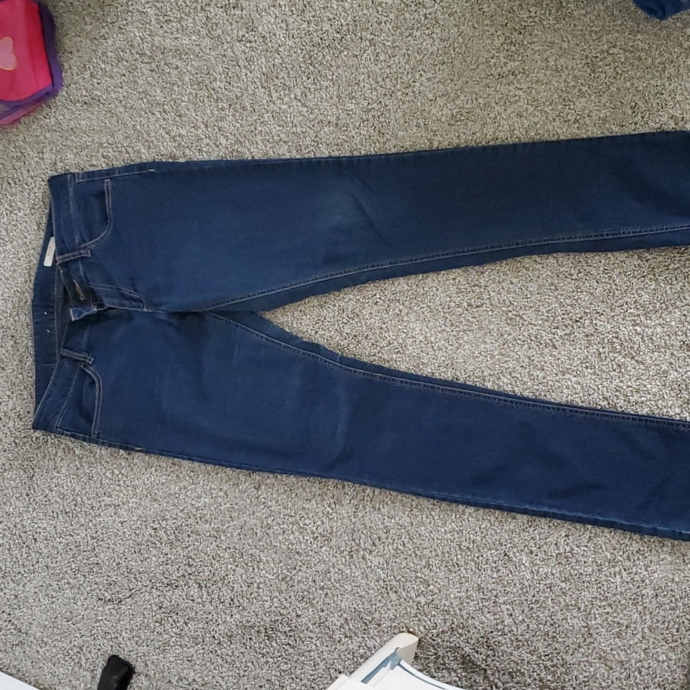 Slim leg stretch jeans